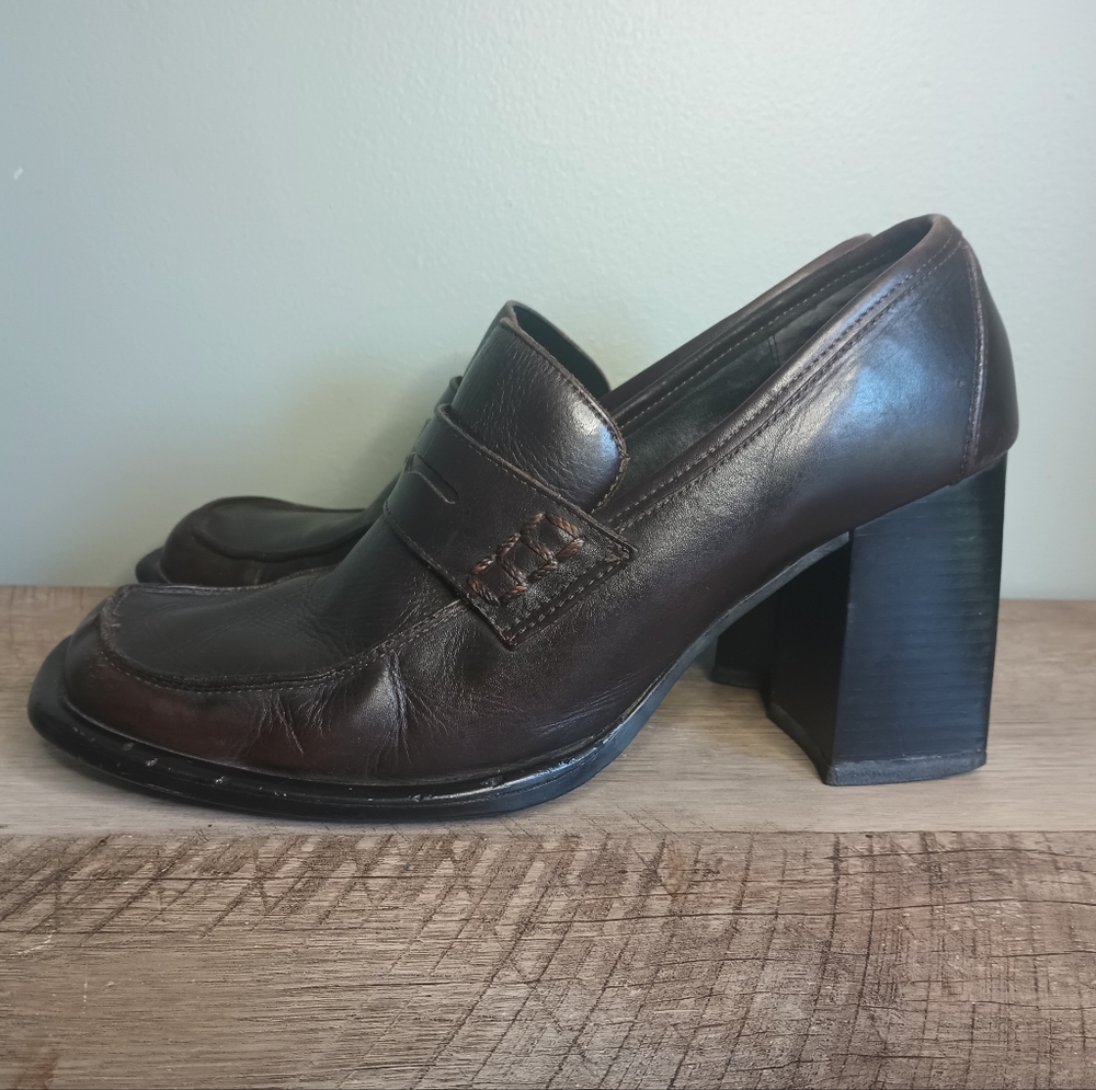 Steve Madden Y2K Chunky Heel Penny Loafers 10 Brown Square Toe Dark Academia